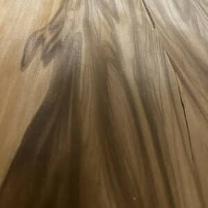 Essence de bois de red gum fumé